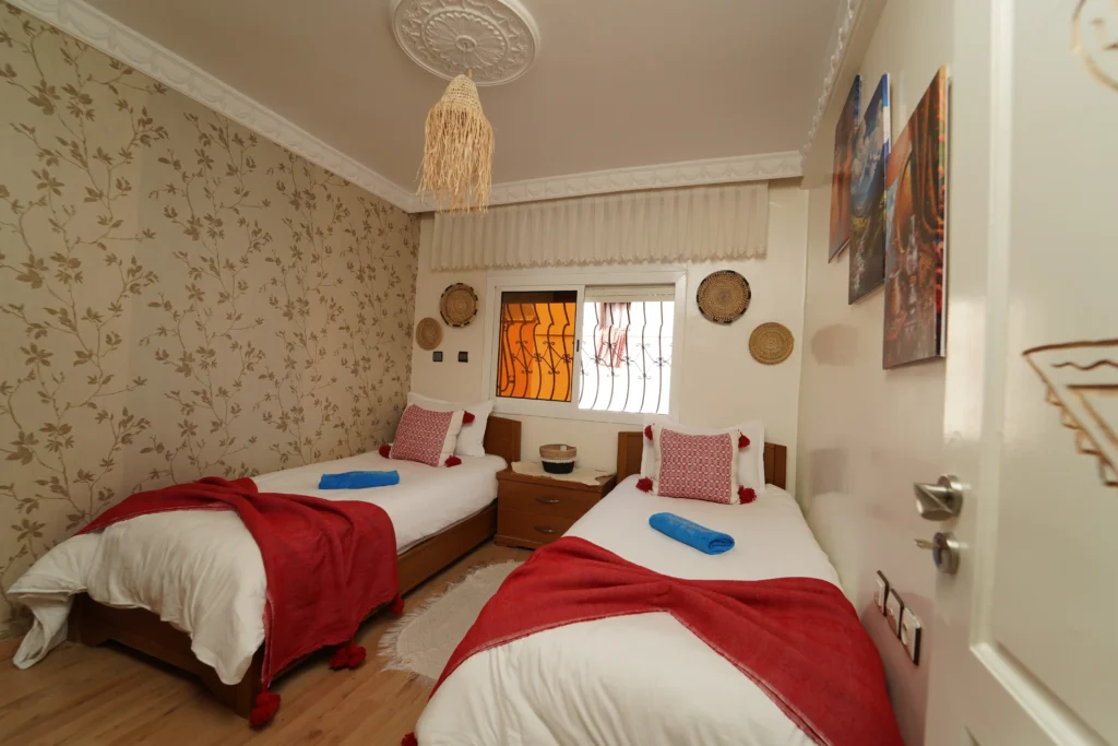 WAVES HUNTER SURF HOUSE - PICS DSC00960